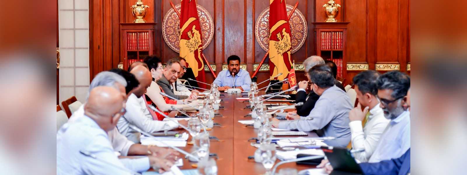 ආර්ථික අවේක්ෂණ කමිටුව ජනපති ප්‍රධානත්වයෙන් රැස් වේ